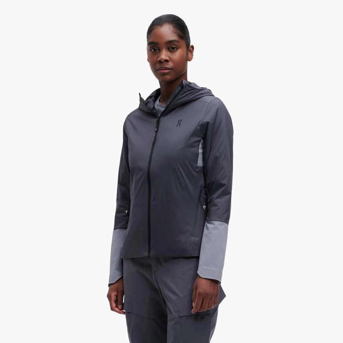 On Running Women's Insulator Jacket - Image 2