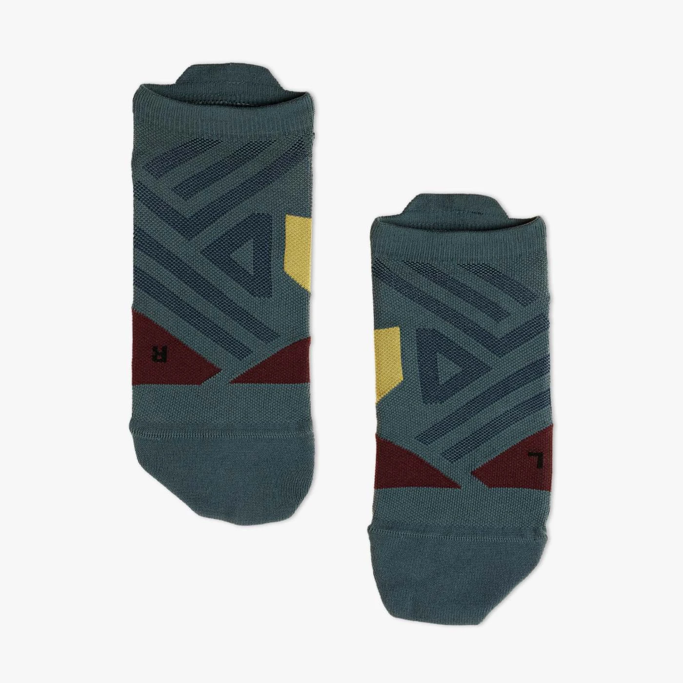 On Running Men's Low Sock - Image 5